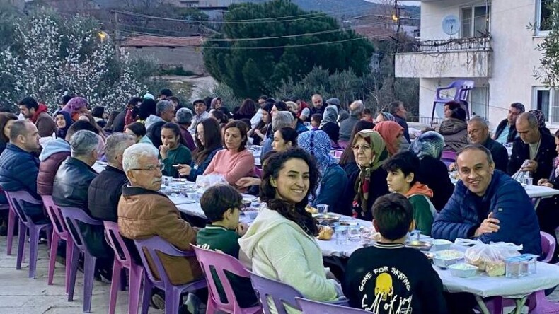 ÇİNE VE ESKİ KOCA CAMİİ TARİHİNE KISA BİR BAKIŞ