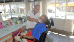 ‘Bir Berber Bir Berbere’