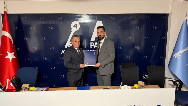 A PARTİ İNCİRLİOVA İLÇE BAŞKANI AŞKIN ERGEZEN