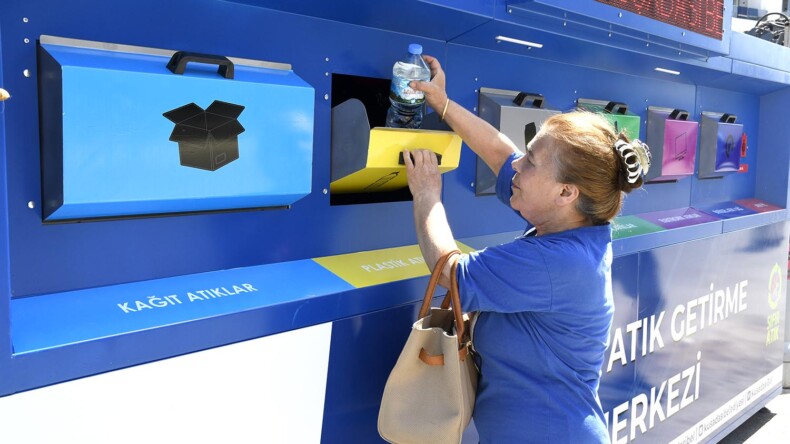 KUŞADASI’NDA “KİRLETEN ÖDER” DÖNEMİ BAŞLIYOR