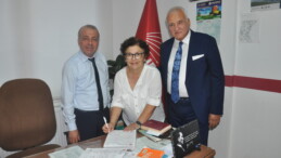 İNCİRLİOVA BELEDİYE BAŞKAN ADAYI ERGUN EĞRİFES CHP İNCİRLİOVA İLÇE ÖRGÜTÜNE KAYDINI YAPTIRDI