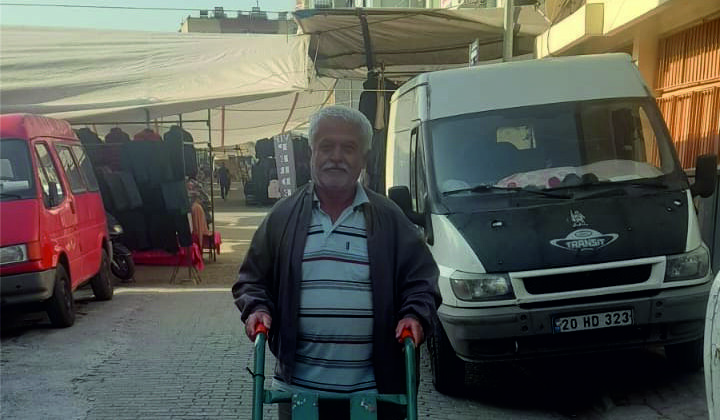 YILLARIN ŞOFÖRÜ MEHMET SARAY AKARYAKITA YENİK DÜŞTÜ