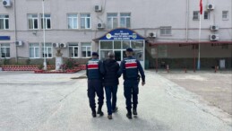 HAKKINDA 30 YIL HAPİS OLAN ŞAHIS YAKAYI ELE VERDİ