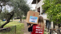 BAŞKAN YETİŞKİN EFELER’İN DÖRT BİR YANINA DAYANIŞMA KÖPRÜSÜ KURUYOR