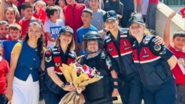 JANDARMA ÖĞRENCİLERLE