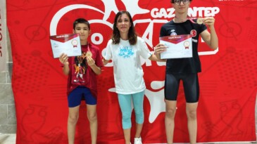 HAMZA YAVUZ GÜDÜCÜ VE YAMAN RÜZGAR KIZILET’TEN ŞAMPİYONLUKLARLA DOLU PERFORMANS