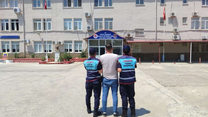 Aydın’da jandarmadan gece yarası operasyonu