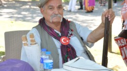 VEYSEL EFE’NİN SİTEMİ KİME