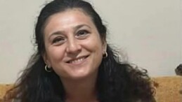 Yolcu Minibüsün açılan kapısından düşen ebe yaşamını yitirdi