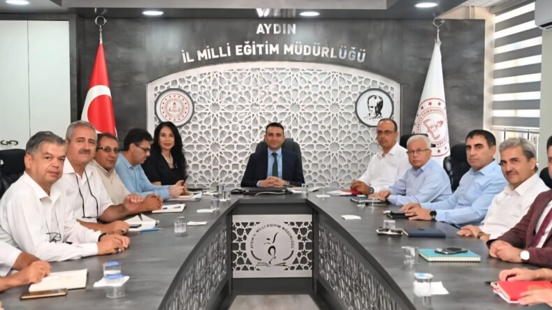 AYDIN’DA 2025-2026 EĞİTİM VE ÖĞRETİM YILI HAZIRLIK TOPLANTISI YAPILDI