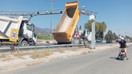 Açık Unutulan Kamyon Kasası  Kazaya Sebebiyet Verdi