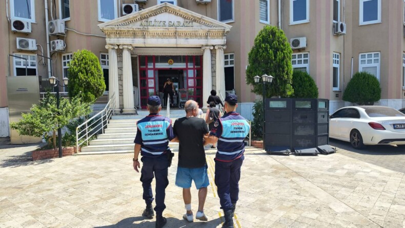 ÇOCUKLARI KULLANAN KİŞİYİ JANDARMA YAKALADI