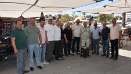 BAŞKAN ZENCİRCİ MECLİS ÜYELERİYLE BİRLİKTE GERMENCİK PAZARINDA VATANDAŞLARLA BULUŞTU