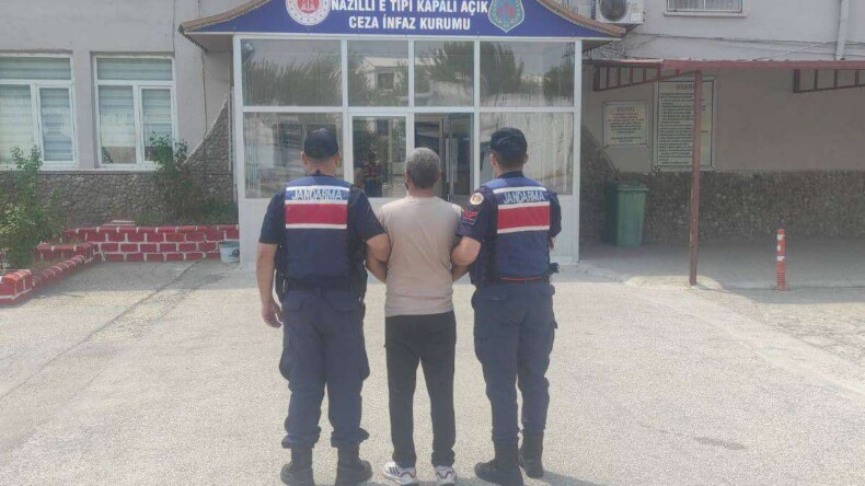 ARANAN ŞAHSI JANDARMA YAKALADI