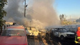 Efeler’de Yediemin Otoparkında Yangın: 5 Otomobil ve 30 Motosiklet Kül Oldu