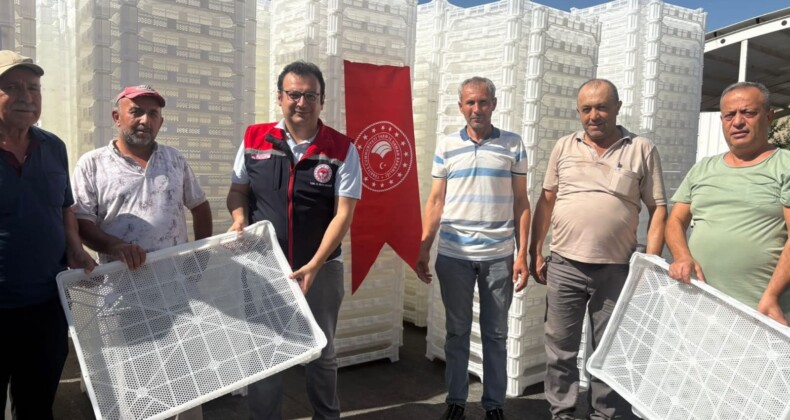 İNCİR ÜRETİCİLERİNE KURUTMA KEREVİTLERİ DAĞITILDI