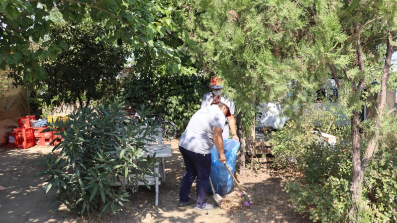 Nazilli Belediyesi’nden Pirlibey’de temizlik atağı