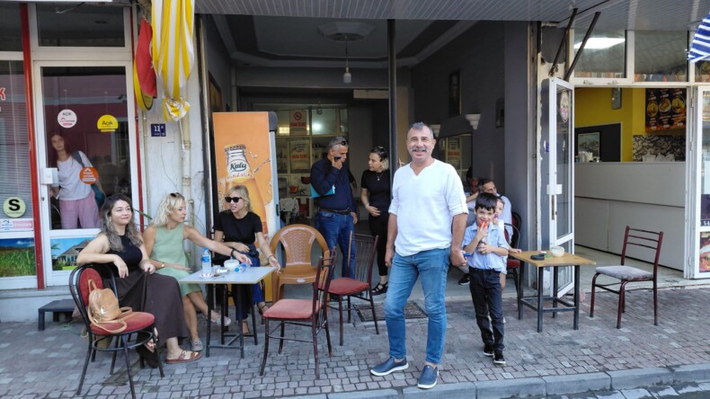 Okullarda İlk Ders Zili Çaldı, Esnafın Yüzü Güldü
