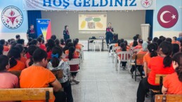 AYDIN’DA JANDARMADAN ÖĞRENCİLERE GÜVENLİK EĞİTİMİ