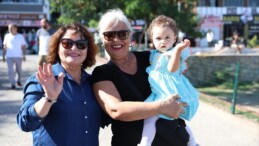 BAŞKAN HATİCE GENÇAY, ALTINKUM’DA HALKLA BULUŞTU