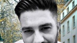 “Tanrılara Sor Geceyi”