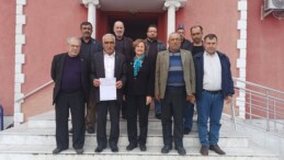 Mehmet Şengöz mazbatasını aldı