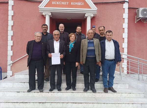 Mehmet Şengöz mazbatasını aldı