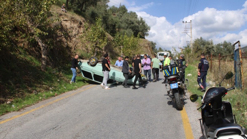 GAZETECİLERE SALDIRI: TRAFİK KAZASINI GÖRÜNTÜLEMEYE GİDEN BASIN MENSUPLARINA ŞOFÖRÜN YAKINLARI SALDIRDI