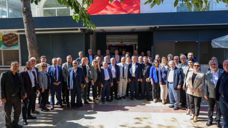 BAŞKAN YETİŞKİN YEREL DEMOKRASİNİN TEMSİLCİLERİYLE BULUŞTU