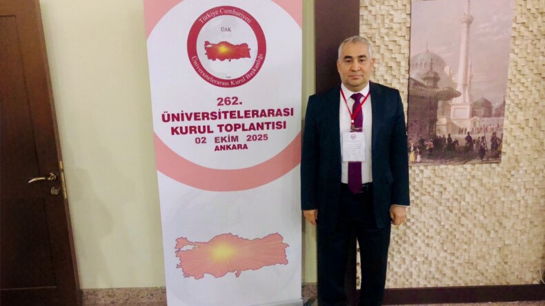 Rektör Prof. Dr. Bülent Kent, 262. Üniversitelerarası Kurul Toplantısı’na Katıldı