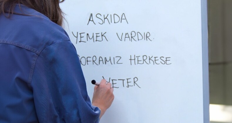 EFELER’DE DAYANIŞMANIN ADRESİ: KENT LOKANTASI’NDA ASKIDA YEMEK BAŞLADI