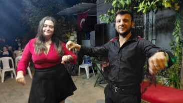 İncirliova’da Asker Eğlencesi Coşkusu: Ali Alper Uğurlandı