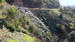 KOÇAK KANYONU’NDA 17 YILLIK ÇÖP SORUNU DEVAM EDİYOR