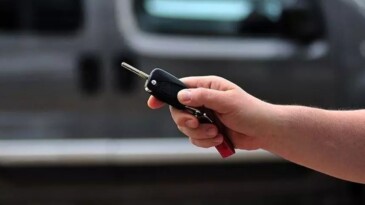 DANIŞTAY’DAN ENGELLİLERE ÖTV MÜJDESİ: 10 YIL BEKLEME ŞARTI DURDURULDU