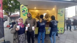 BAŞKAN ÇERÇİOĞLU’NUN SOĞUK KIŞ GÜNLERİNDE İÇLERİ ISITAN İKRAMI BU YIL DA VATANDAŞLARLA BULUŞUYOR