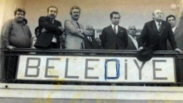 Aydın’ın Değerli Siyasetçisi İsmet Sezgin, Vefat Yıldönümünde Rahmetle Anıldı