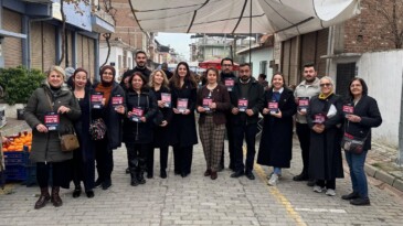 CHP İncirliova’dan Salı Pazarı’nda Asgari Ücret Tepkisi: “Yalana Dolana Tokuz, Asgari Ücret 39 Bin TL Olmalı”