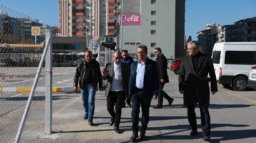 BAŞKAN ANIL YETİŞKİN KURTULUŞ PAZAR YERİNDE İNCELEMELERDE BULUNDU