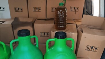 Efeler’de 1.370 Litre Tağşiş Yağ Ele Geçirildi