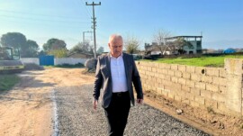 BAŞKAN MEHMET KIVRAK’TAN TARİHİ ADIM: ÇİNE’DE İLK ASFALT ÇALIŞMASI BAŞLADI