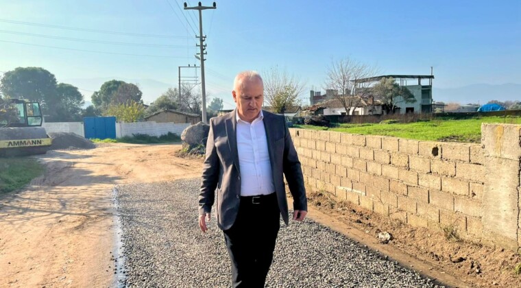 BAŞKAN MEHMET KIVRAK’TAN TARİHİ ADIM: ÇİNE’DE İLK ASFALT ÇALIŞMASI BAŞLADI