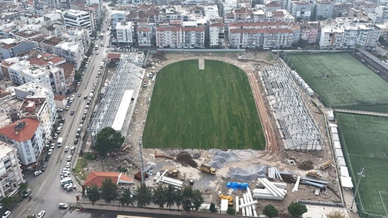 Aydın’ın Yeni Stadyumu Yükseliyor: Çimler Serildi, Tribünler Şekillendi