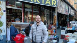 Zeybek Baharat, İncirliova ve Köşk’te Şifa Dağıtmaya Devam Ediyor