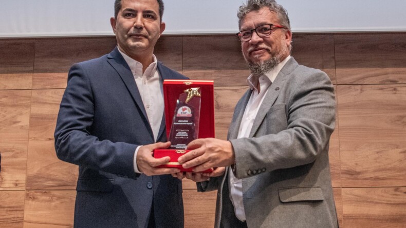 BAŞKAN ÖMER GÜNEL YİNE ZİRVEDE YER ALDI