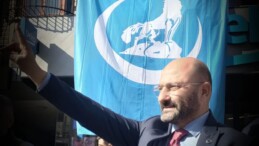 MHP Didim İlçe Başkanlığı’nda Bayrak Değişimi: Kürşat Fatih Esen Göreve Getirildi