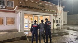 Aydın’da Organizatörlü Göçmen Kaçakçılığı Operasyonu: 32 Düzensiz Göçmen Yakalandı, Organizatör Tutuklandı