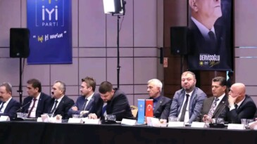 İYİ Parti Aydın Teşkilatı Ankara’da Bir Araya Geldi