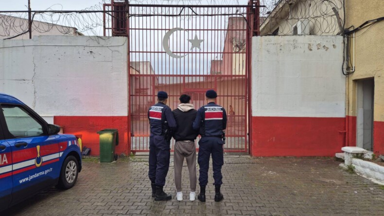 Söke’de uyuşturucu ve tarihi eser operasyonu: 2 şüpheli gözaltında