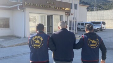 Kuşadası’nda 10 Yıl 2 Ay Hapis Cezasıyla Aranan Hükümlü Yakalandı