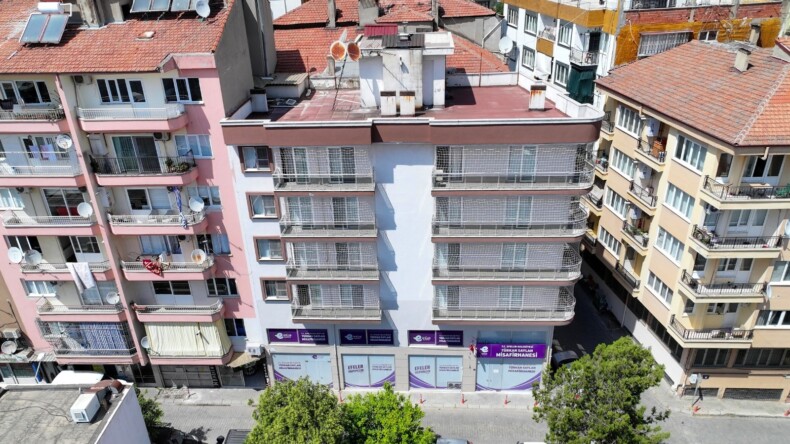 TÜRKAN SAYLAN MİSAFİRHANESİ 1 YILDA BİNİ AŞKIN KADINA YUVA OLDU